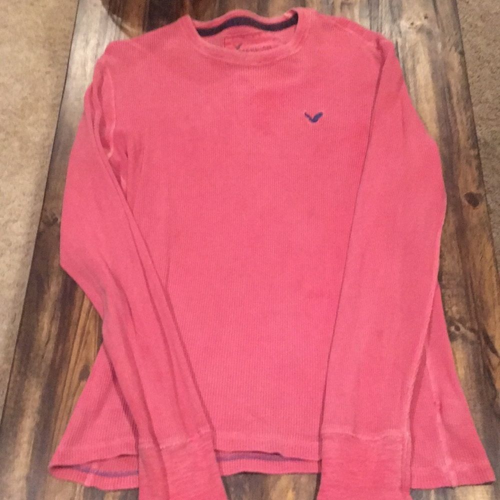 American Eagle Men’s Medium Red Ribbed Long Sleeve Shirt Blue Eagle Logo